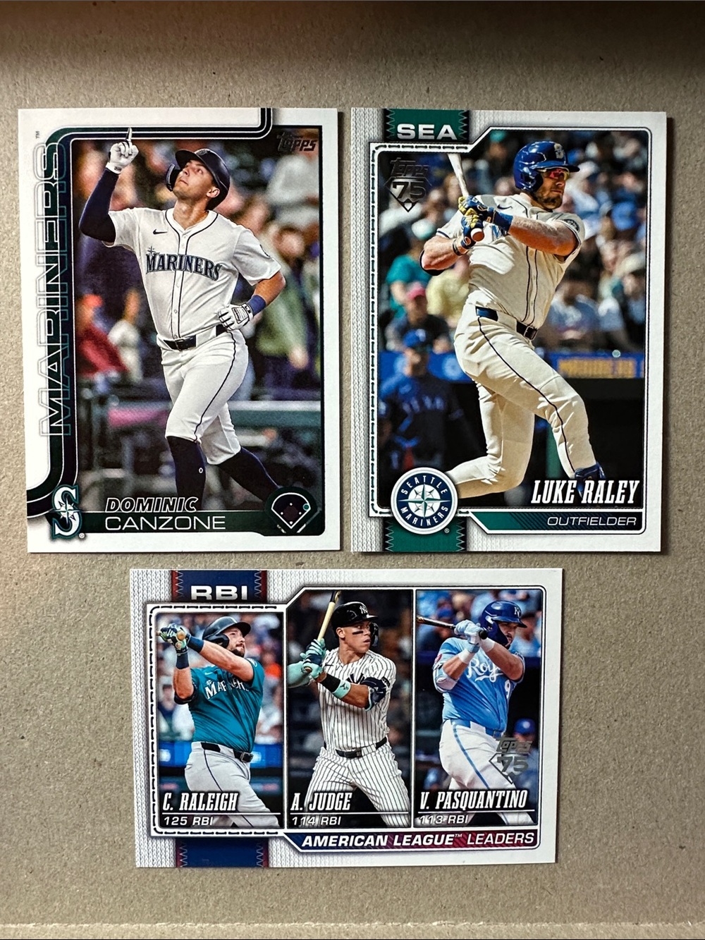 3 Cole Young Rookies + Cal Raleigh/Julio Rodriguez/Naylor Mariners lot of 19 - Picture 12 of 15